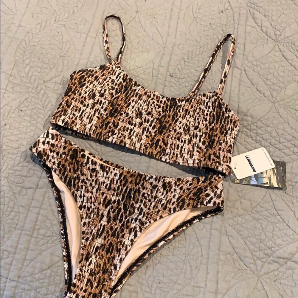 NWT Leopard Smocked Bikini